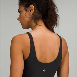 Size 6 Black Lululemon Align Tank (LIKE NEW)